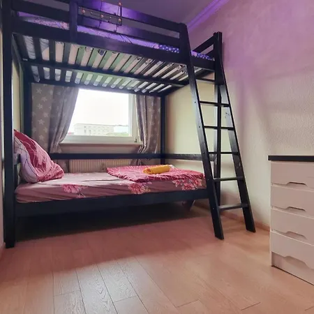 Am Hauptbahnhof Apartment *